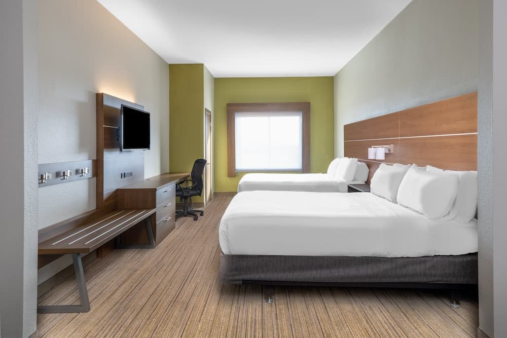 Holiday Inn Express & Suites Dallas East - Fair Park by IHG