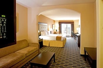 Holiday Inn Express Suites Beeville, an IHG Hotel