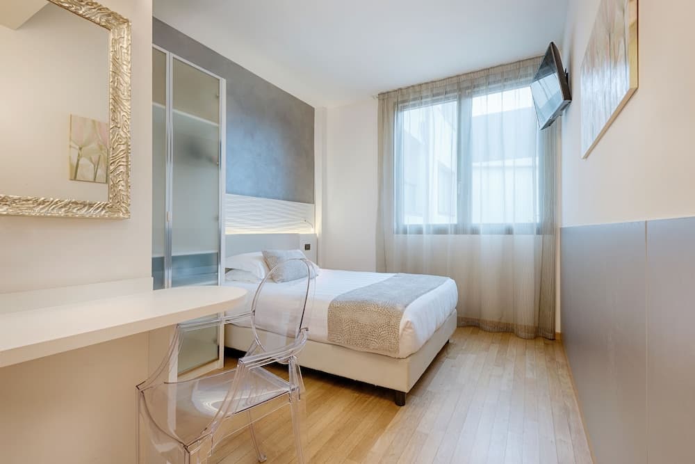 Continental Urban Art Hotel