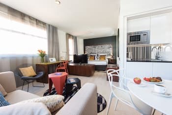 Capri by Fraser Barcelona