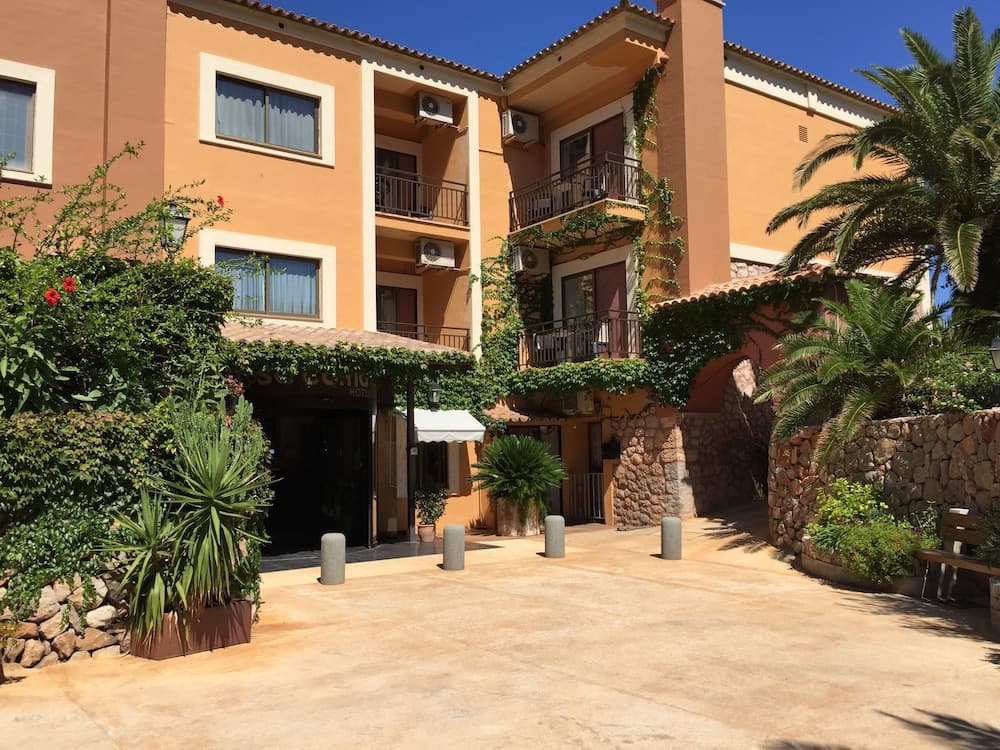 hotel image