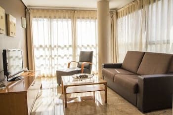 Apartamentos Plaza Picasso
