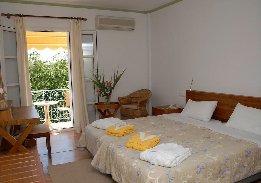 Club Ionian Princess Suite Hotel