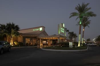 Holiday Inn Al Khobar - Corniche, an IHG Hotel