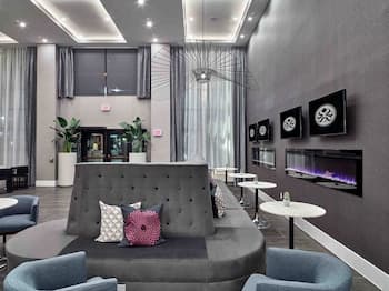 Sandman Signature Plano - Frisco Hotel