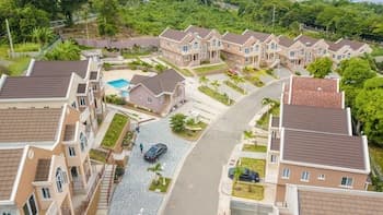 Tropical Luxury Dreams