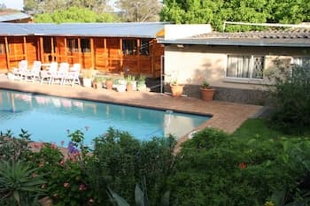 Accoustix Backpackers Lodge