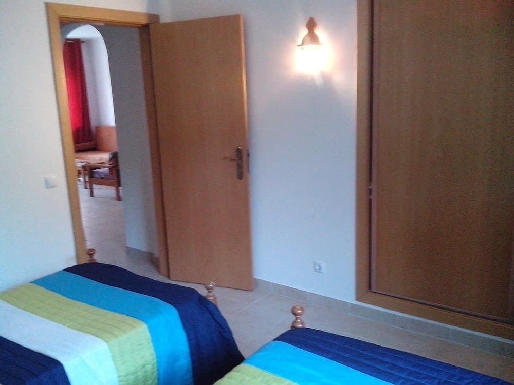 Deluxe Apartment with 2 Bedrooms B - 2 Br apts