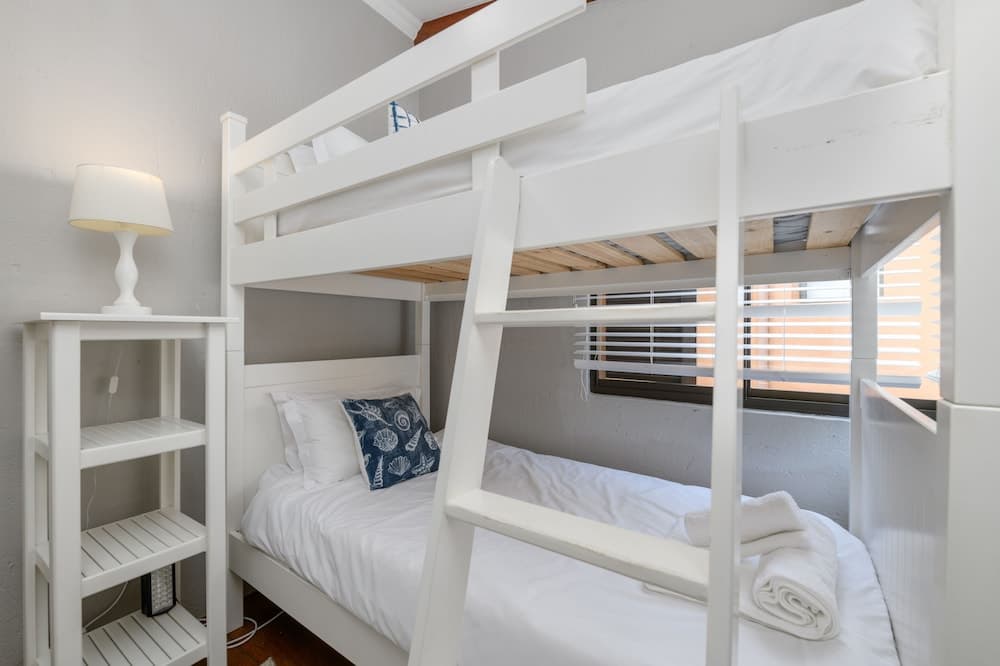 San Lameer Villa Rentals 2204