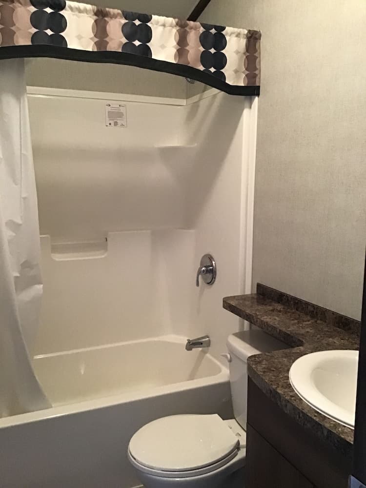 Woodland Lake RV Resort