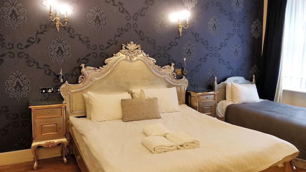 The Haymarket Lairg Hotel