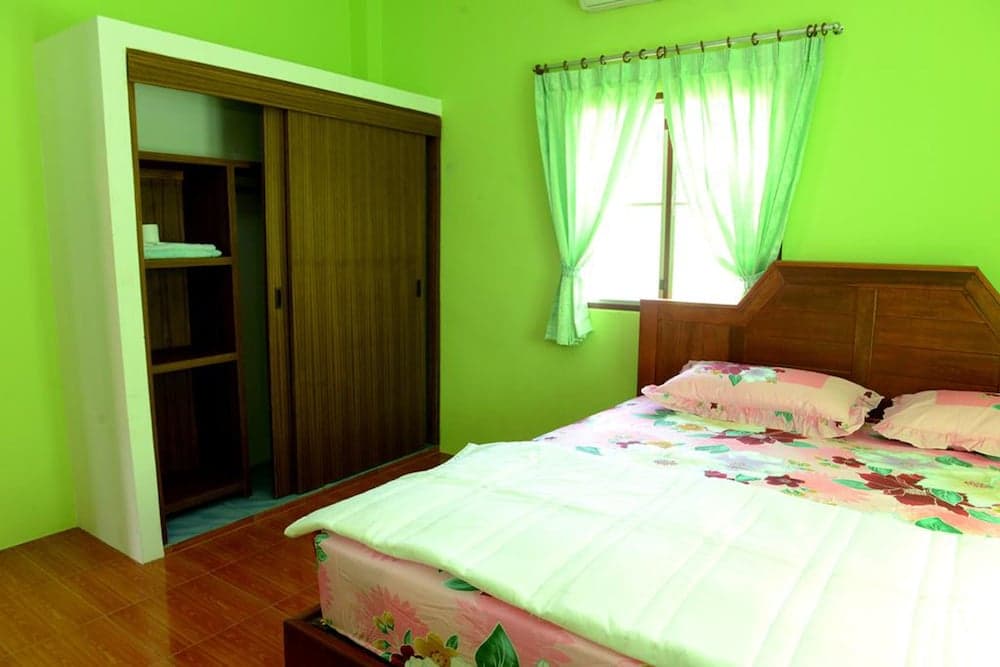 New Sunrise Village Maenam Beach