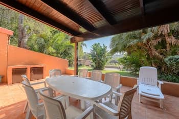 San Lameer Villa Rentals 2813
