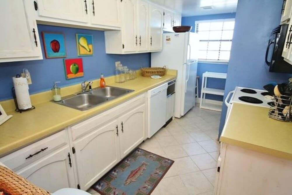 Hacienda del Sol II 306 Apartment 2