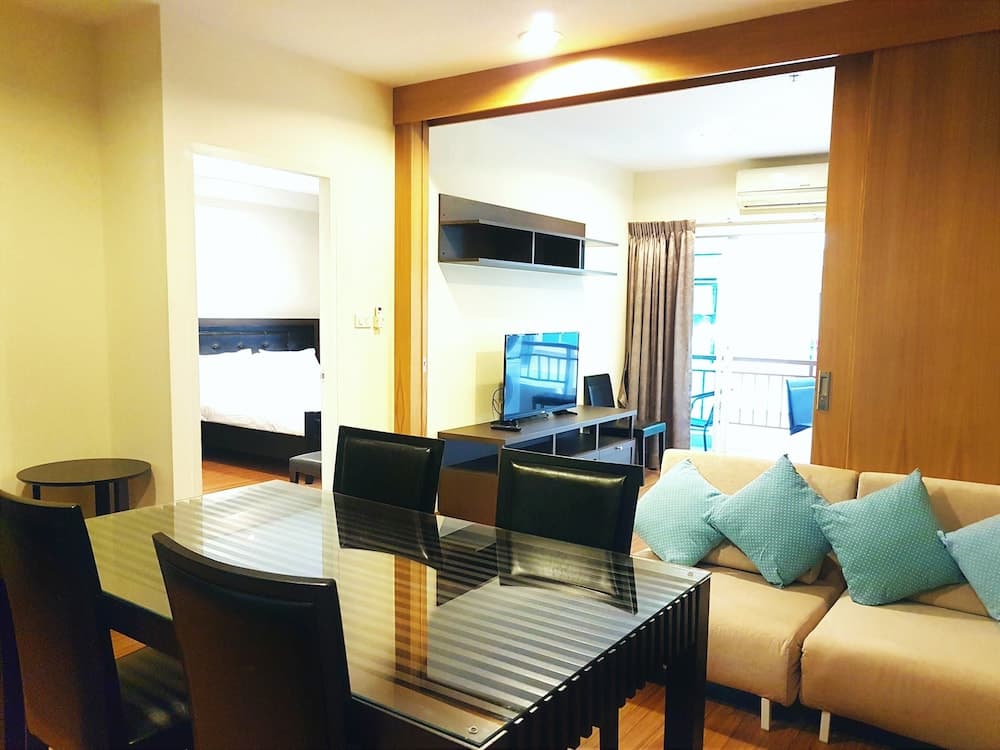 Phuket Villa 1 Patong Beach by PHR