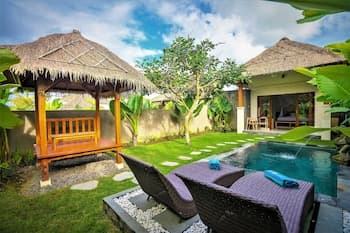 Three Gold Luxury Private Villa