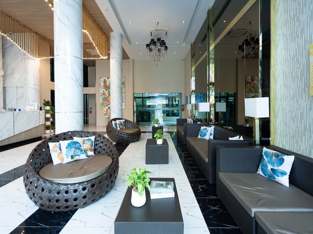 Patong Bay Residence