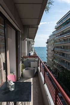 Fabulous Sea View Apartment