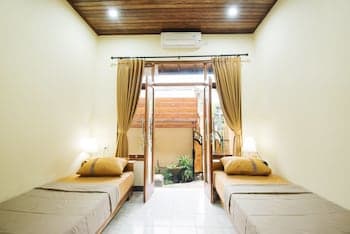 Bulan Bali Hostel