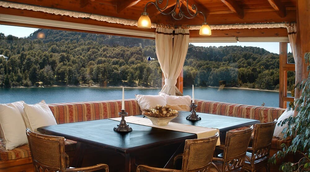 Magnificent Home with Lake Vistas H14