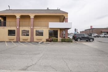 OYO Hotel Tulsa OK I-44/Route 66