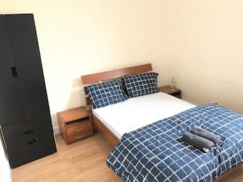 5 Bedroom House For Large Group