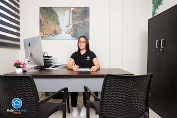 Hotel Avenida Express