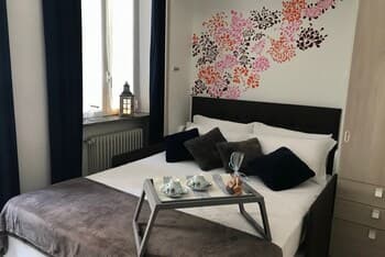 Garibaldi Apartments