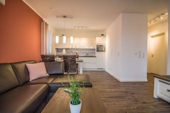 Wohnen am Yachthafen W48