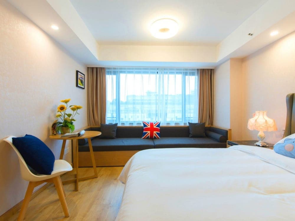 Candice Hotel Apartment