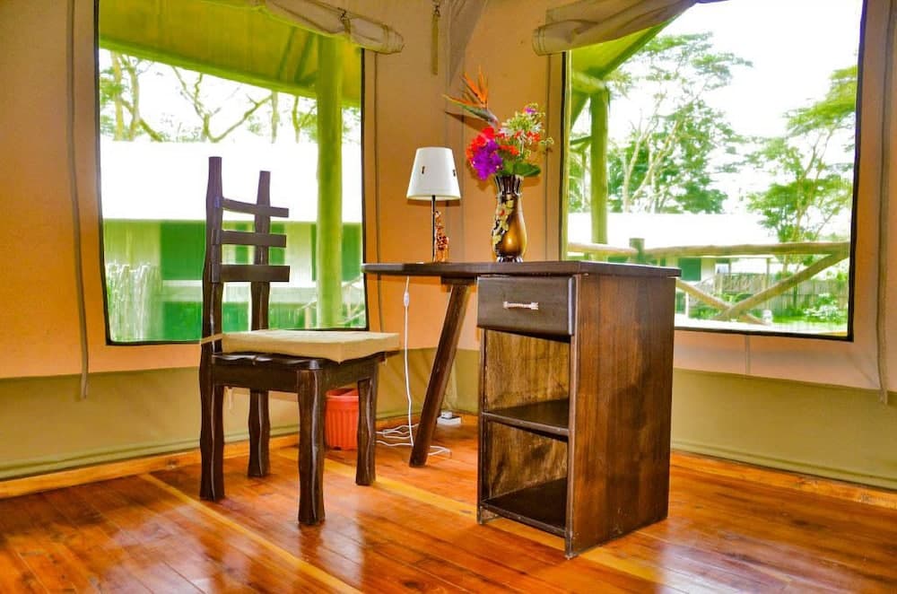 Lake Naivasha Crescent Camp