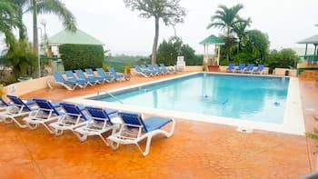 3 bdrm Town House at Runaway Bay