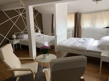 Central Antique Apartments