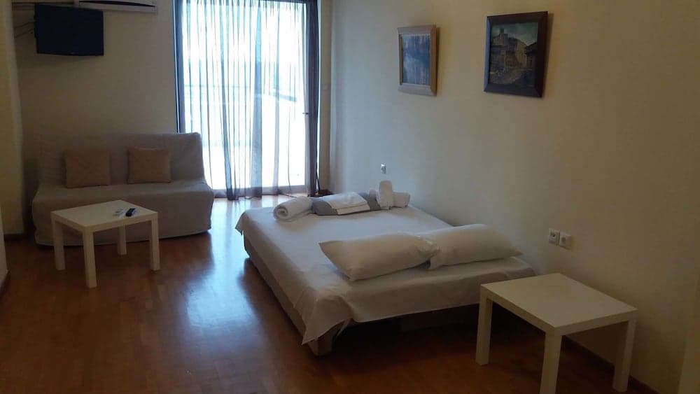 OUR HOUSE Luxury Apartments