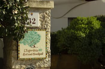 L'Euforbia Bed and Breakfast