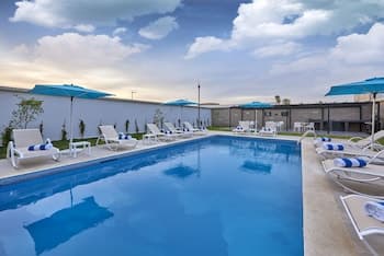 City Express Ensenada