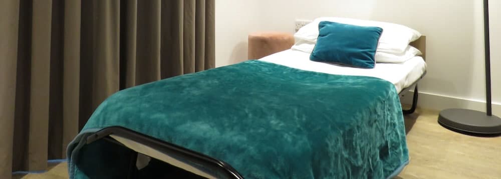 Tudors eSuites Birmingham Apartments with Parking