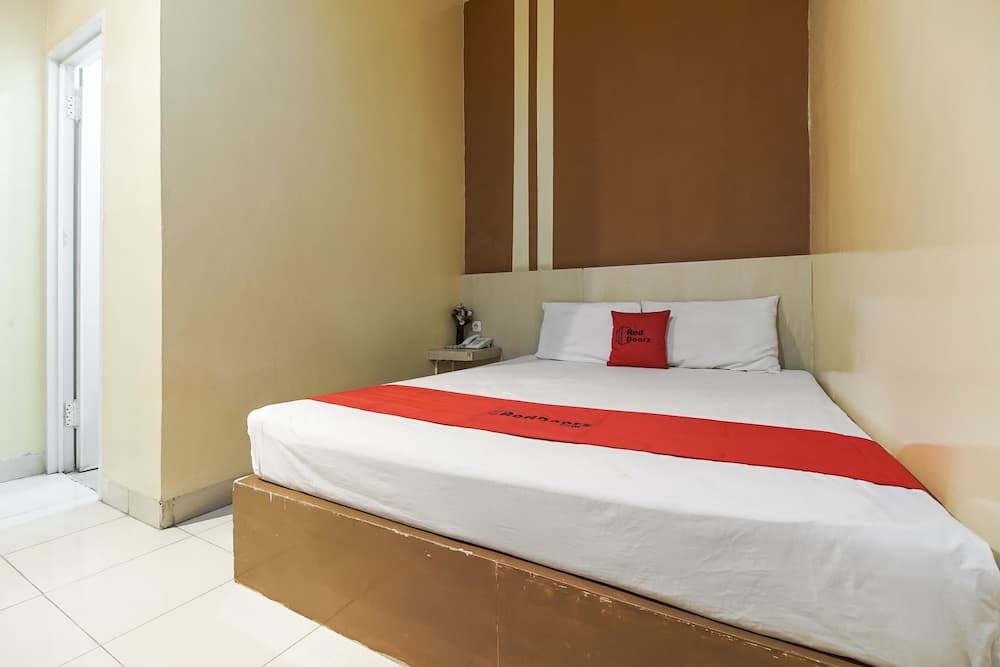 RedDoorz @ Jalan Hertasning