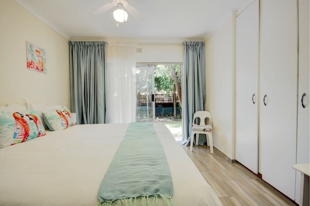 Lenox Lodge Guesthouse