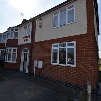 Racecourse Guest House