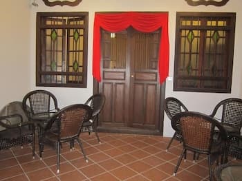 Thirty Three Stewart Houze - Hostel