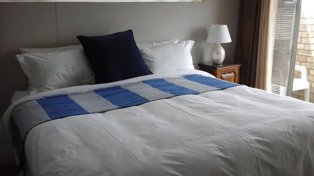 The Whales Beach House