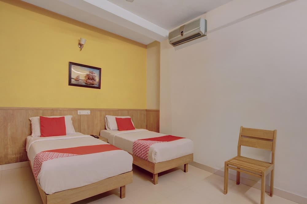 OYO 27005 The Woodbridge Hotel