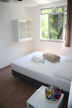 Quarto privativo em condomínio