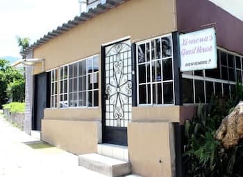 Ximena s Guest House