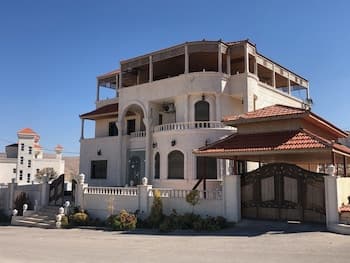 Relaxing Oasis Villa