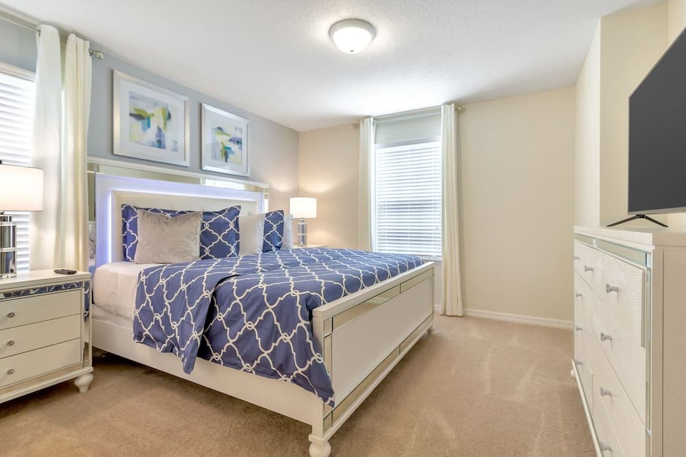 Solterra Resort 7BD Brand New Pool Home #7st565