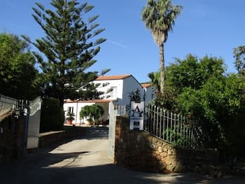 Arenosu a pochi Km dalle spiagge