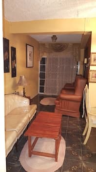 Dream Vacation ST Catherine Jamaica - Guest Suites for Rent in Spanish Town