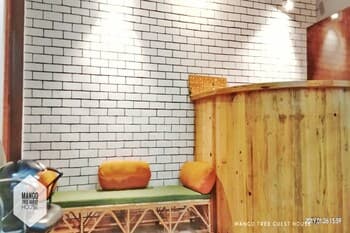 Mango Tree Guest House - Hostel